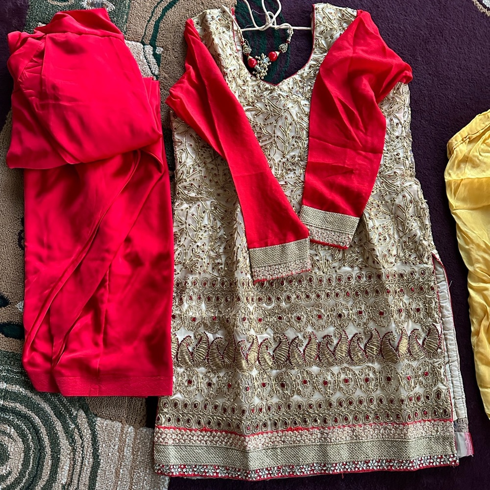 Indian suit
